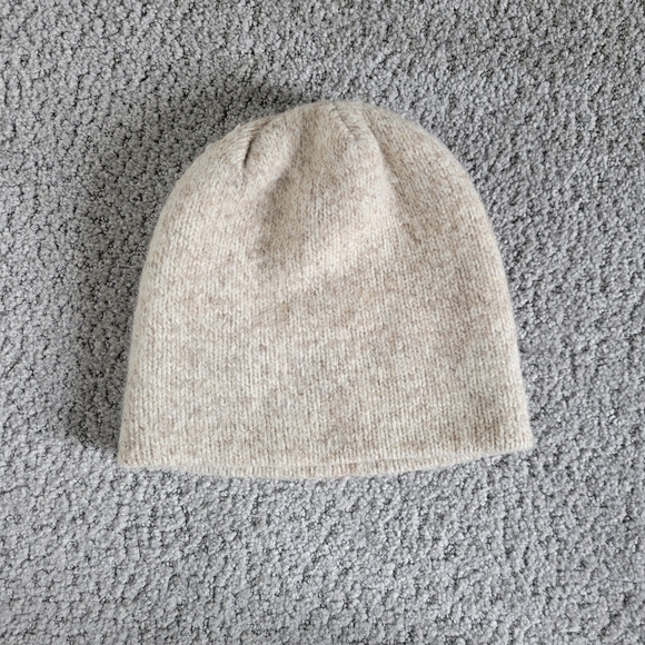 Vintage Oatmeal Wool Blend Winter Beanie OS - Picture 2 of 6